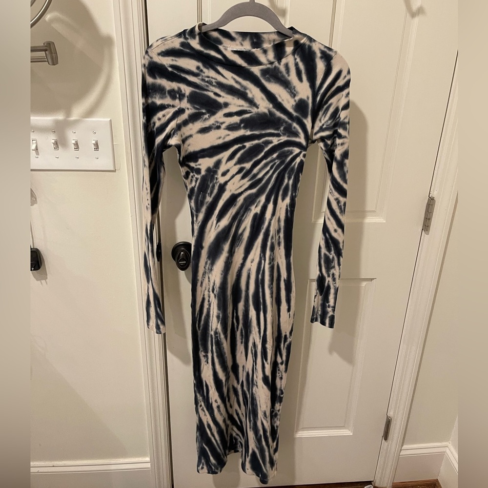 Young Fabulous & Broke Maxi/Midi Dress